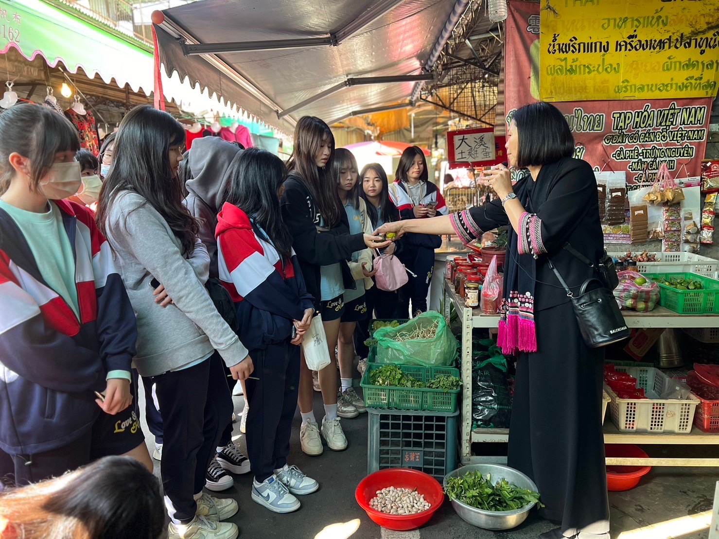 3201D220-FA48-47BA-9980-FD3A85BB7320